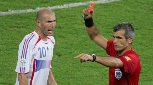 La testata di Zidane a Materazzi, parla l'arbitro Zidane Espulso dopo la testata