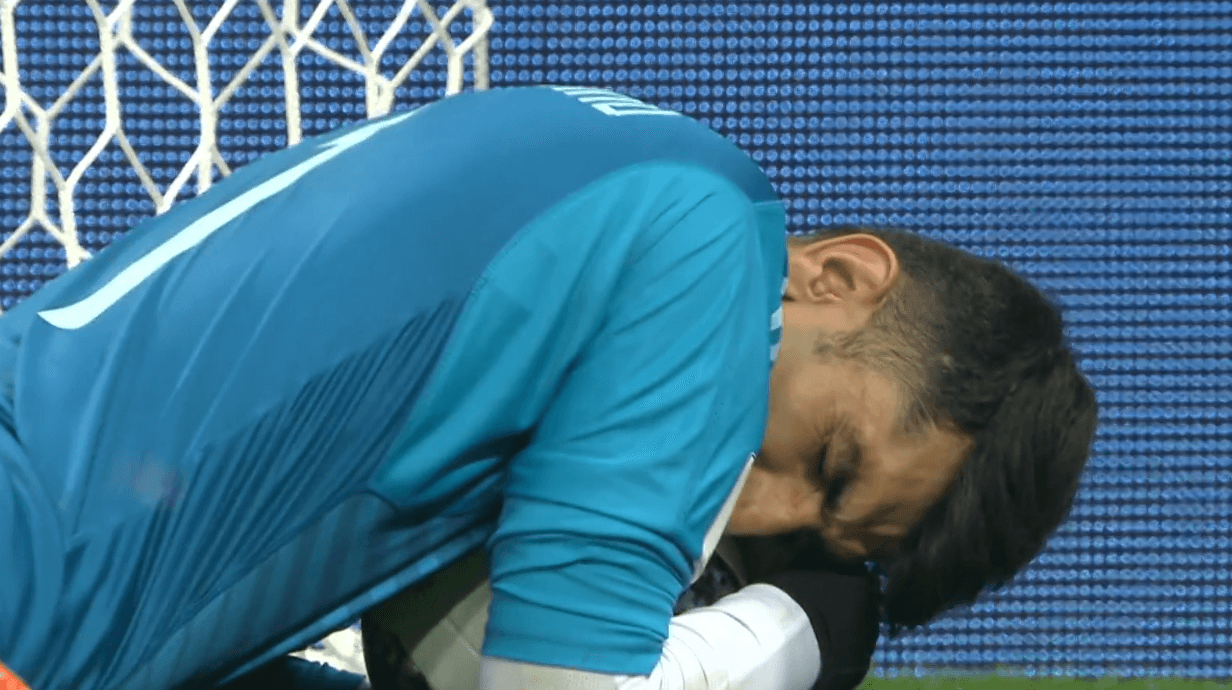 Highlights Iran - Portogallo 1-1 Alireza Beiranvand, portiere senza tetto che para il rigore a Ronaldo