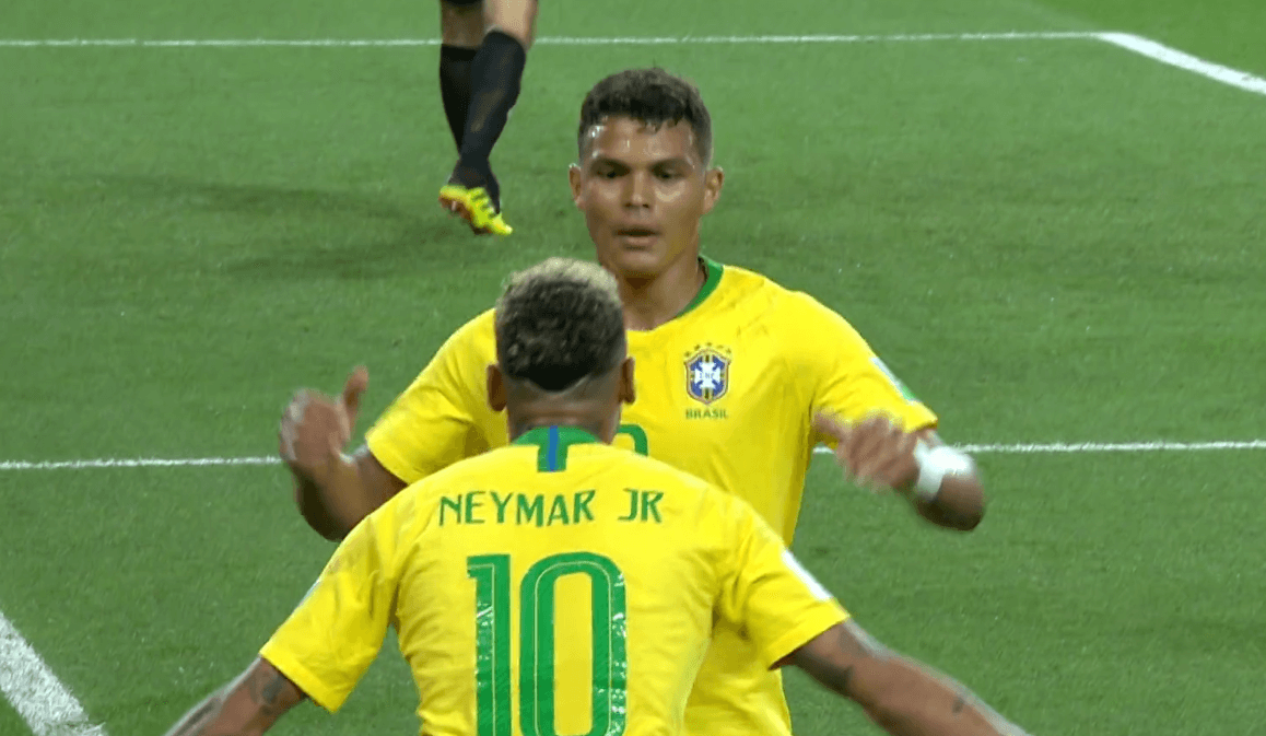 Highlights Serbia - Brasile 0-2 Thiago Silva e Neymar festeggiano il gol